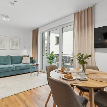 Zwei Apartments Fuer Bis Zu 8 Personen Zentral, Modern, Mit Terrasse & Balkon ビーレフェルト エクステリア 写真