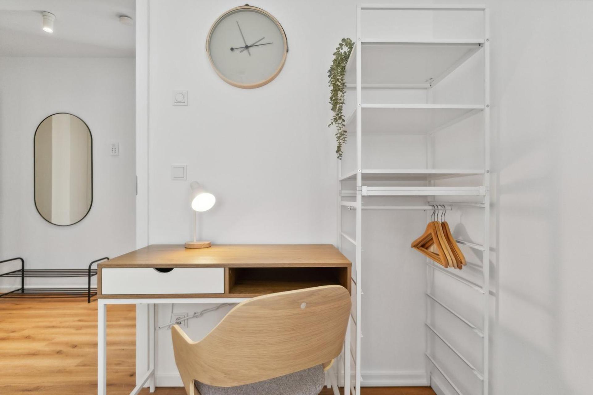 Zwei Apartments Fuer Bis Zu 8 Personen Zentral, Modern, Mit Terrasse & Balkon ビーレフェルト エクステリア 写真