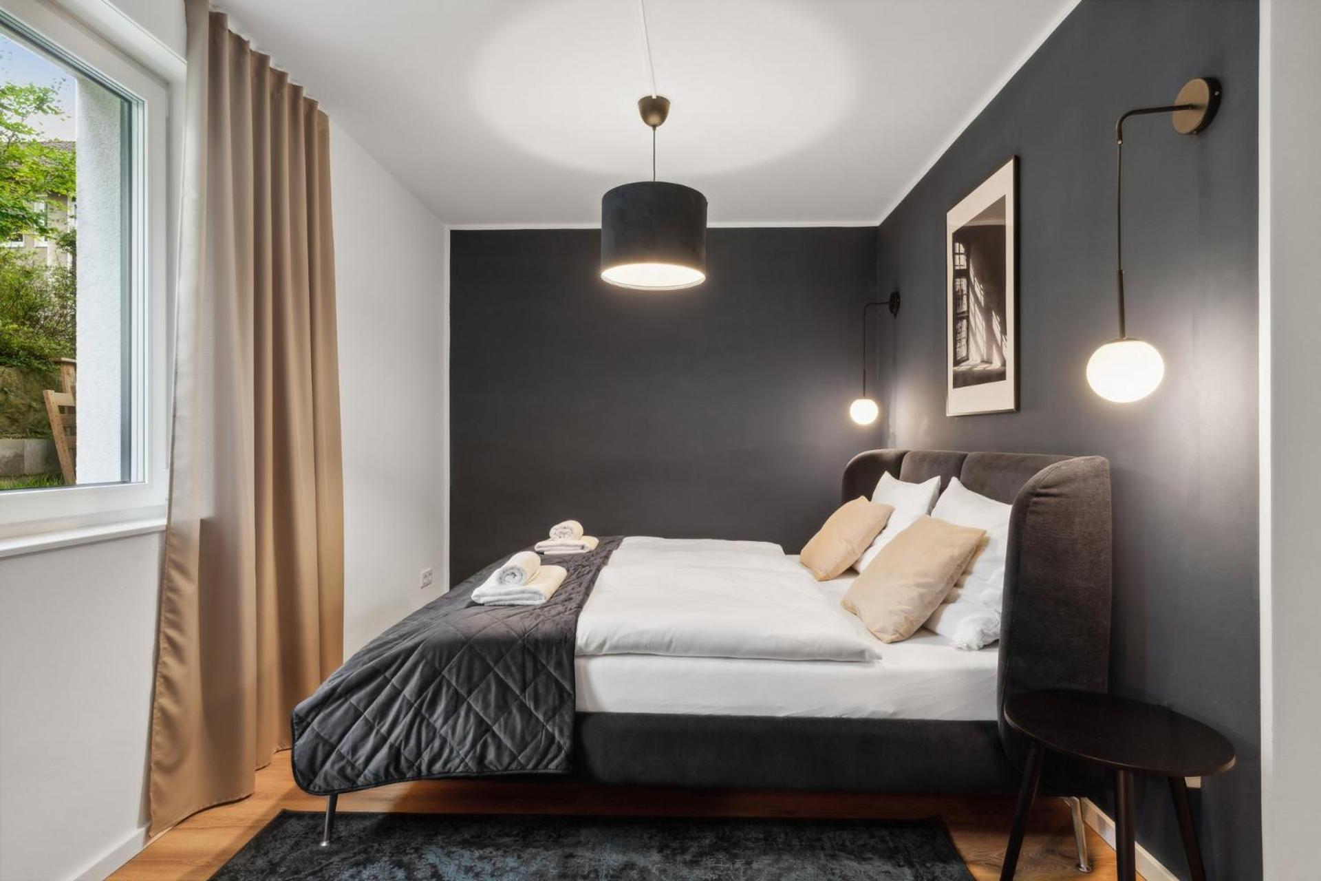 Zwei Apartments Fuer Bis Zu 8 Personen Zentral, Modern, Mit Terrasse & Balkon ビーレフェルト エクステリア 写真