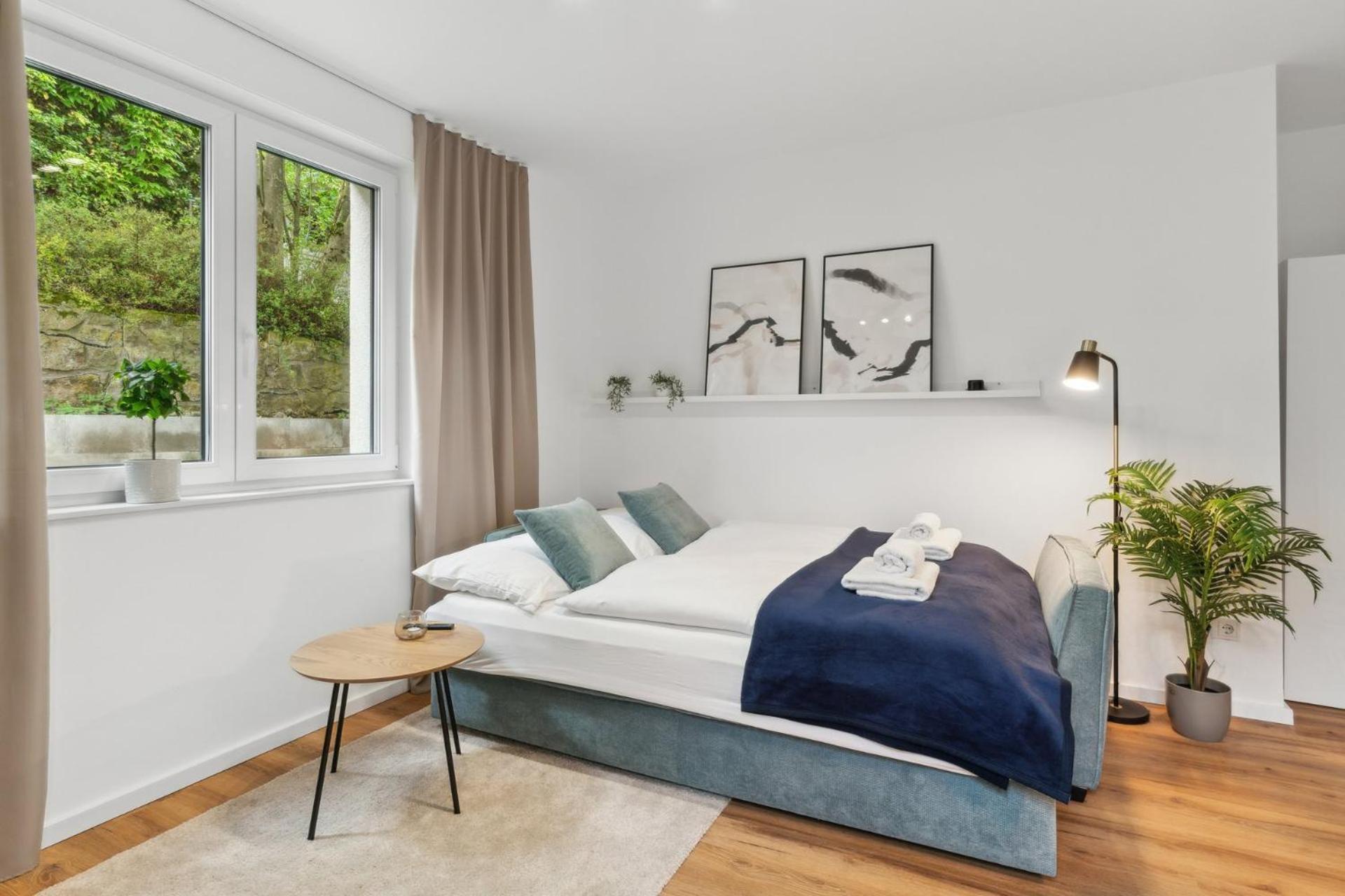 Zwei Apartments Fuer Bis Zu 8 Personen Zentral, Modern, Mit Terrasse & Balkon ビーレフェルト エクステリア 写真